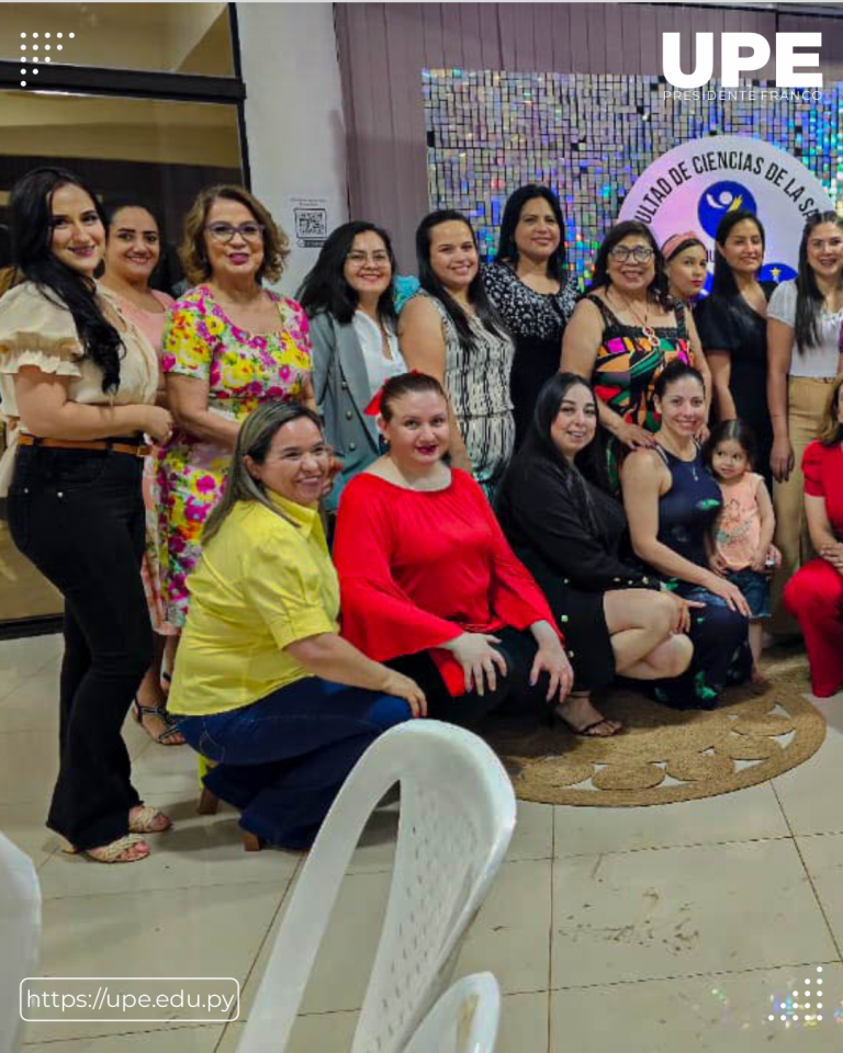 Cena de Fin de Año en la Facultad de Ciencias de la Salud: Celebrando un Año de Éxitos Académicos en UPE